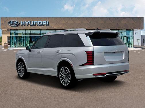 Typhoon Silver Metallic 2026 Hyundai PALISADE Calligraphy