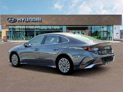 Portofino Gray 2026 Hyundai SONATA Hybrid SE