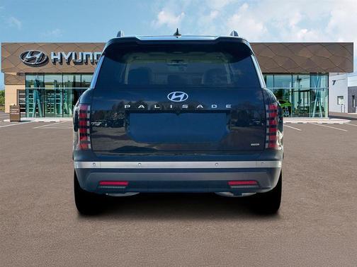Abyss Black Pearl 2026 Hyundai PALISADE SEL Premium 8P