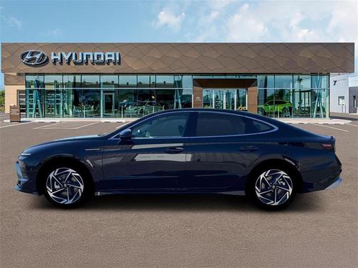 2026 Hyundai SONATA SEL