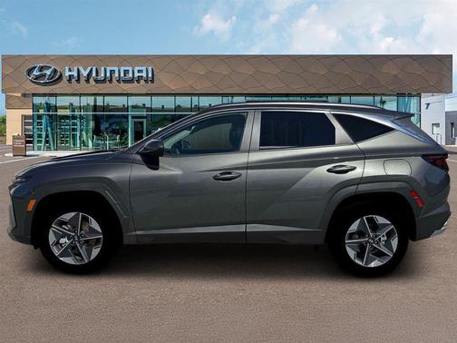 Amazon Gray 2026 Hyundai TUCSON Hybrid SEL