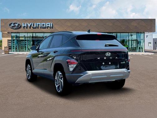 Abyss Black Pearl 2026 Hyundai KONA SEL Premium