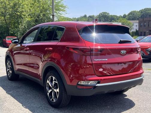 2022 Kia Sportage LX