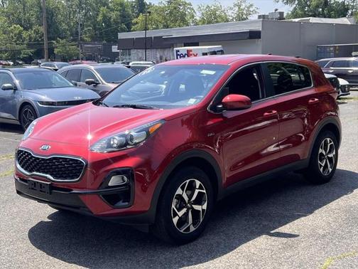 2022 Kia Sportage LX