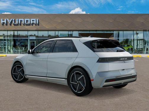 Atlas White 2026 Hyundai IONIQ 5 Limited