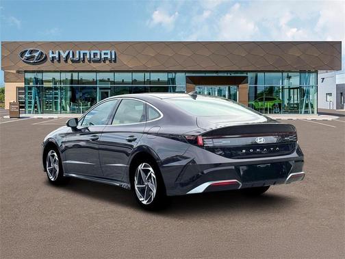 2026 Hyundai SONATA SEL