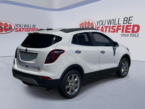 Summit White 2020 Buick Encore Essence