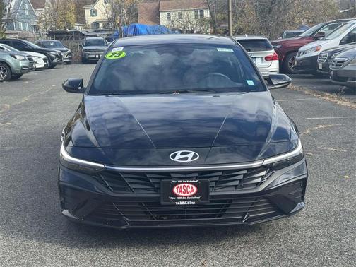 2025 Hyundai ELANTRA Sport