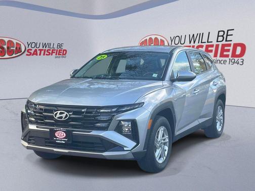 2025 Hyundai TUCSON SE