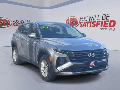 2025 Hyundai TUCSON SE