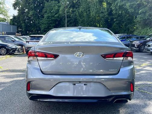 2018 Hyundai SONATA Limited