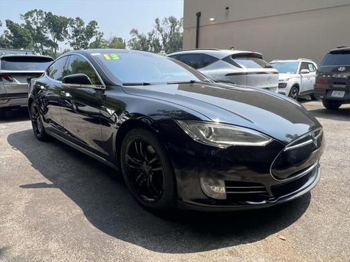 2013 Tesla Model S Base