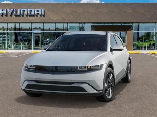 2025 Hyundai IONIQ 5 SE