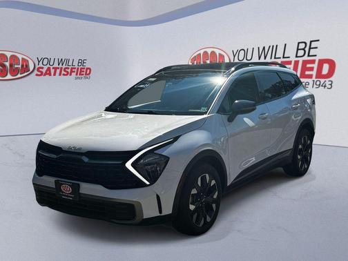 Glacial White Pearl 2023 Kia Sportage X-Line