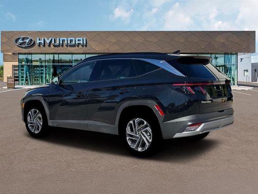Ash Black 2026 Hyundai TUCSON Hybrid Limited
