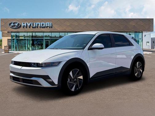 Atlas White 2026 Hyundai IONIQ 5 SEL