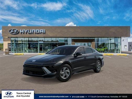 Abyss Black 2026 Hyundai SONATA SE
