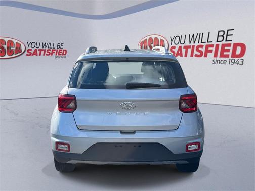 2022 Hyundai VENUE SEL