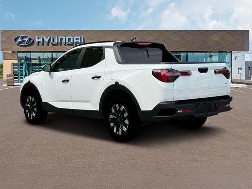 2025 Hyundai SANTA CRUZ SEL Activity
