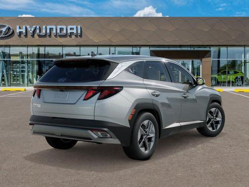 Shimmering Silver 2026 Hyundai TUCSON Hybrid SEL