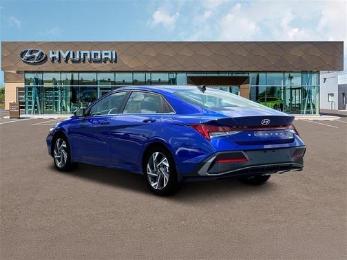 2025 Hyundai ELANTRA HEV Limited
