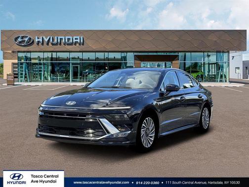 Abyss Black 2026 Hyundai SONATA Hybrid Limited