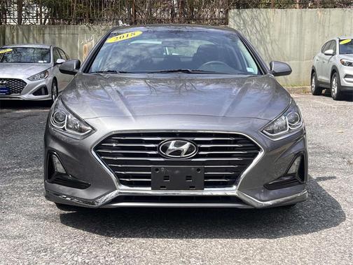 2018 Hyundai SONATA SE