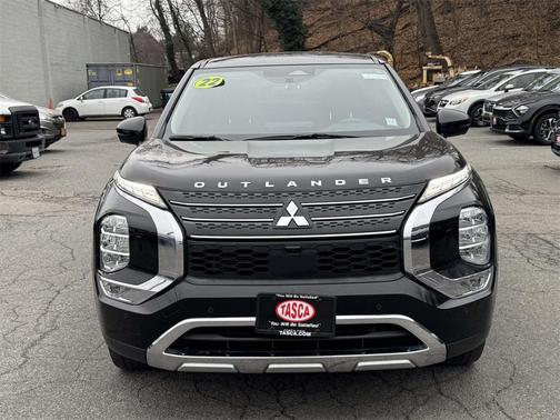 2022 Mitsubishi Outlander SE