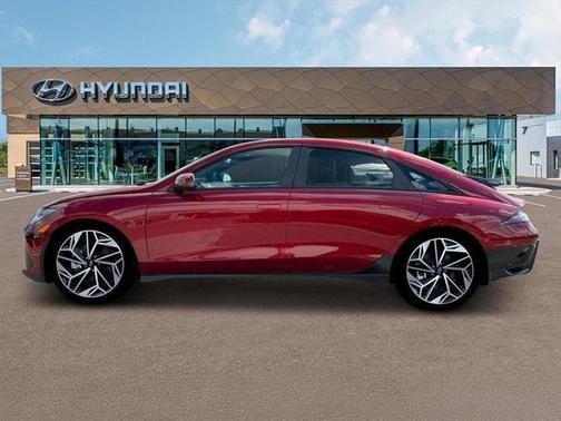 2025 Hyundai IONIQ 6 SEL