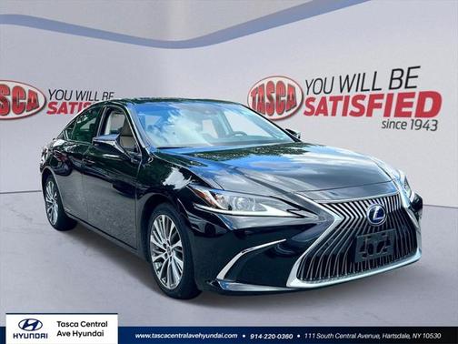 2019 Lexus ES 300h Base