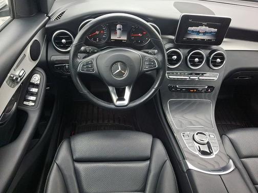 Polar White 2019 Mercedes-Benz GLC 300 4MATIC
