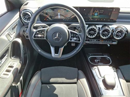 2023 Mercedes-Benz CLA 250 4MATIC