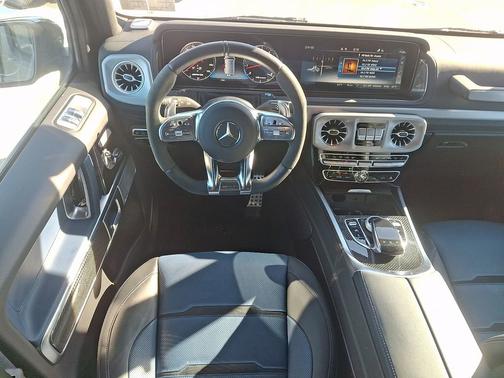 MANUFAKTUR Arabian Grey 2024 Mercedes-Benz AMG G 63