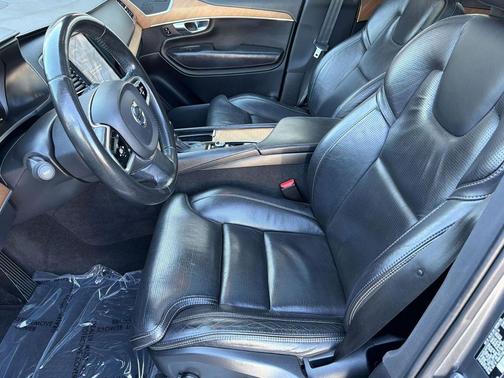 Gray 2017 Volvo XC90 T6 Inscription