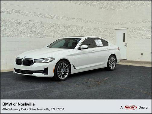 2022 BMW 530 i