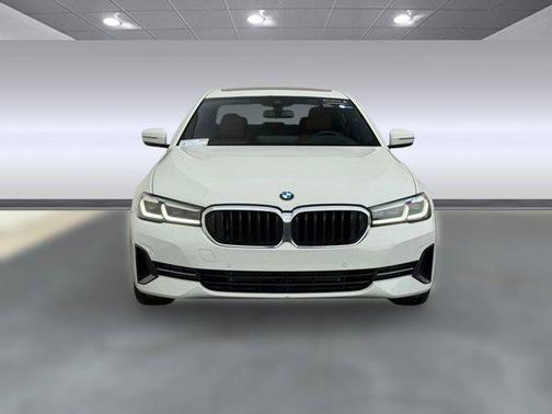 2022 BMW 530 i