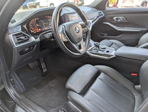 2019 BMW 330 330i