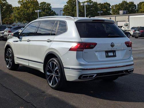 2022 Volkswagen Tiguan 2.0T SEL R-Line 4MOTION
