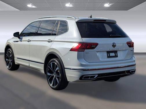 2022 Volkswagen Tiguan 2.0T SEL R-Line 4MOTION