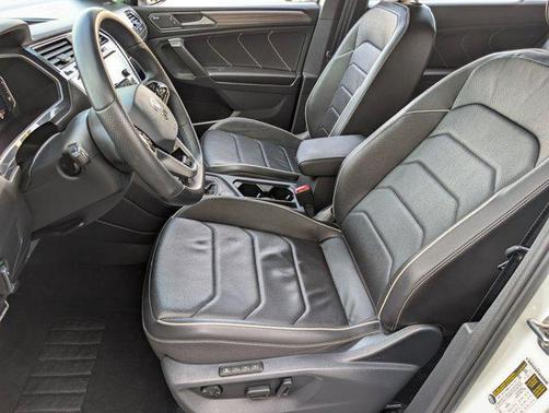2022 Volkswagen Tiguan 2.0T SEL R-Line 4MOTION