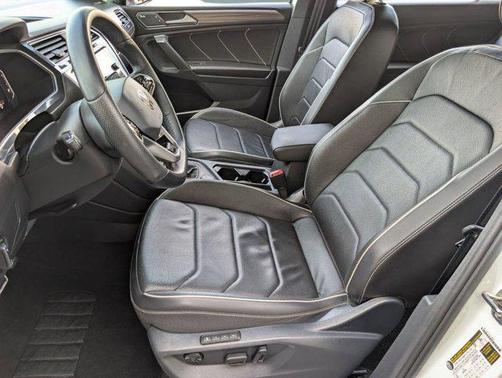 2022 Volkswagen Tiguan 2.0T SEL R-Line 4MOTION