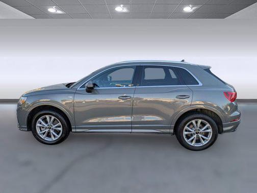 2024 Audi Q3 Premium 45 TFSI S line quattro Tiptronic