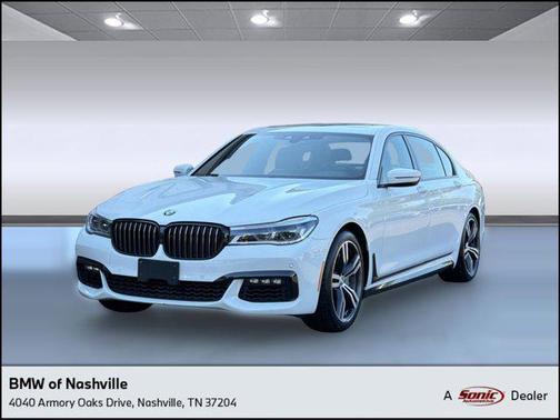 Alpine White 2019 BMW 750 I