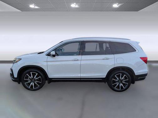 2020 Honda Pilot Touring 8-Passenger