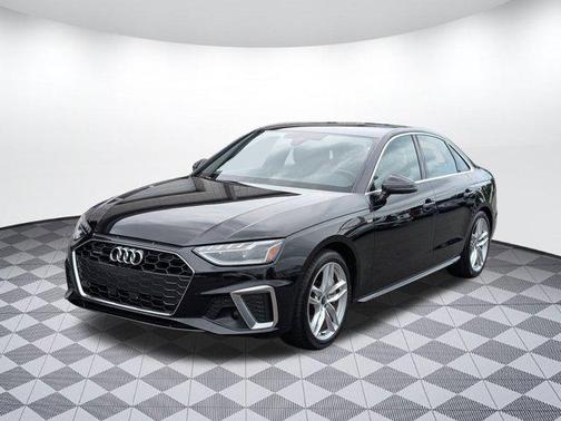 2024 Audi A4 45 S line Premium Plus