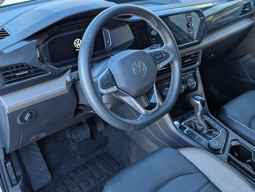 2023 Volkswagen Taos 1.5T SEL