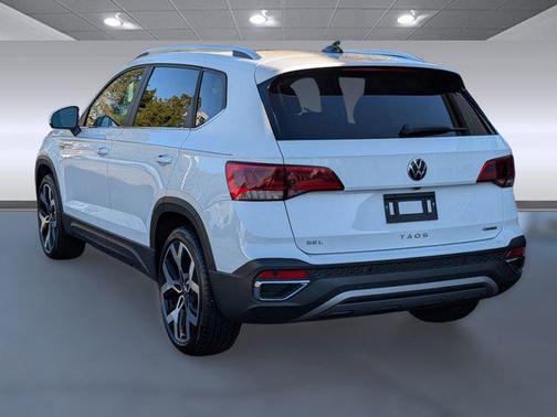 2023 Volkswagen Taos 1.5T SEL