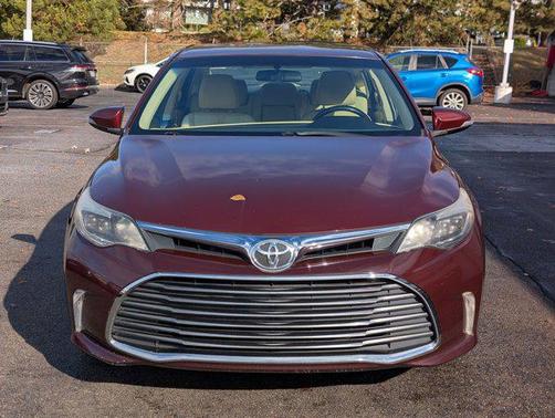2016 Toyota Avalon XLE