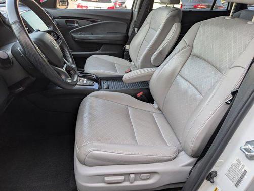 2021 Honda Passport AWD Elite