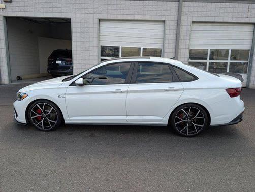 2024 Volkswagen Jetta GLI 2.0T Autobahn